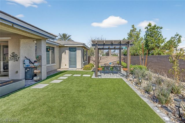 6588 Songfest Street, North Las Vegas, NV 89086