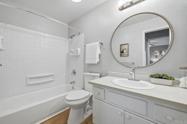 3440 Lebon Dr 4217, University City, CA 92122