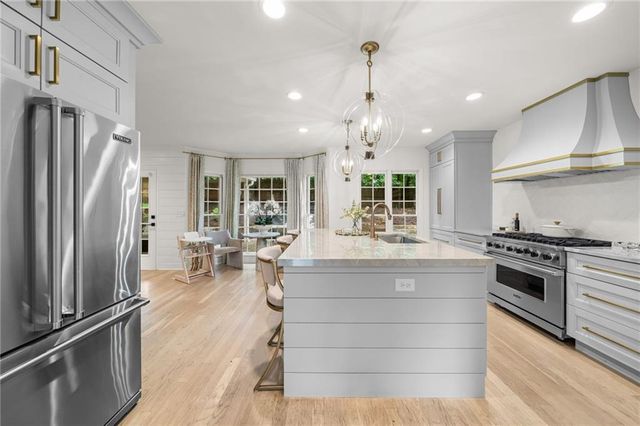 231 Red Oak Lane, Alpharetta, GA 30009