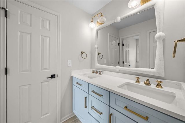 231 Red Oak Lane, Alpharetta, GA 30009