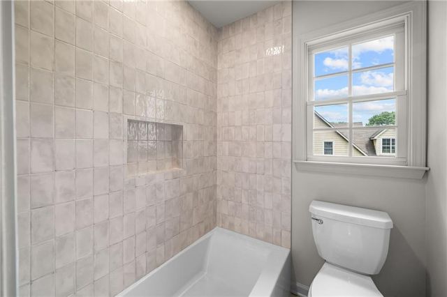 231 Red Oak Lane, Alpharetta, GA 30009