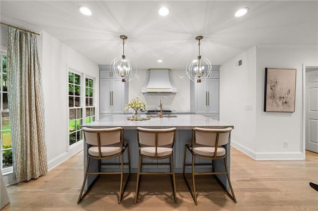 231 Red Oak Lane, Alpharetta, GA 30009