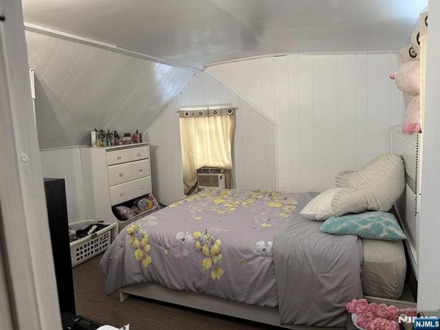 9 E 15th Street, Bayonne, NJ 07002