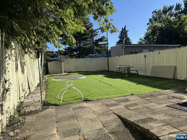 9 E 15th Street, Bayonne, NJ 07002