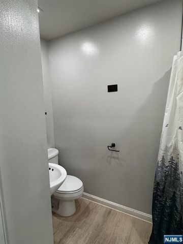 9 E 15th Street, Bayonne, NJ 07002