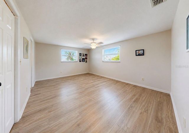 6316 JAMAICA CIRCLE E E, Apollo Beach, FL 33572