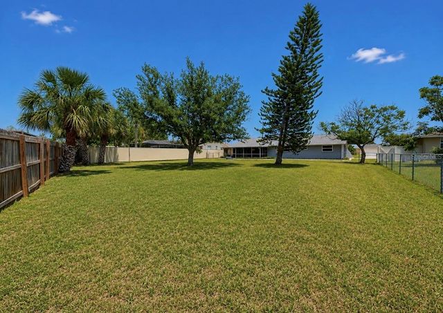 6316 JAMAICA CIRCLE E E, Apollo Beach, FL 33572