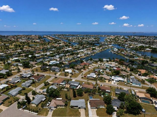 6316 JAMAICA CIRCLE E E, Apollo Beach, FL 33572