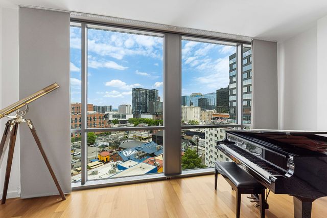 900 20th Ave S Apt 709, Nashville, TN 37212