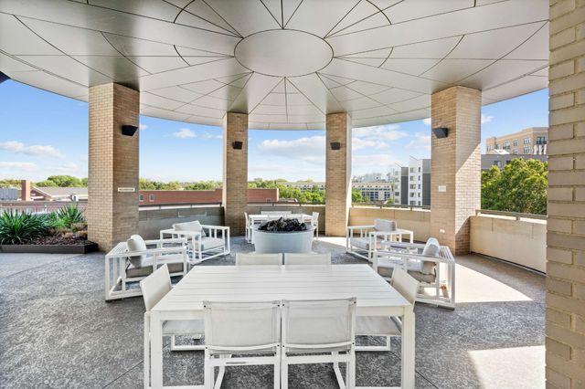 900 20th Ave S Apt 709, Nashville, TN 37212