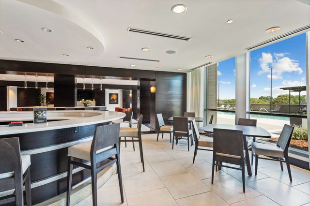 900 20th Ave S Apt 709, Nashville, TN 37212