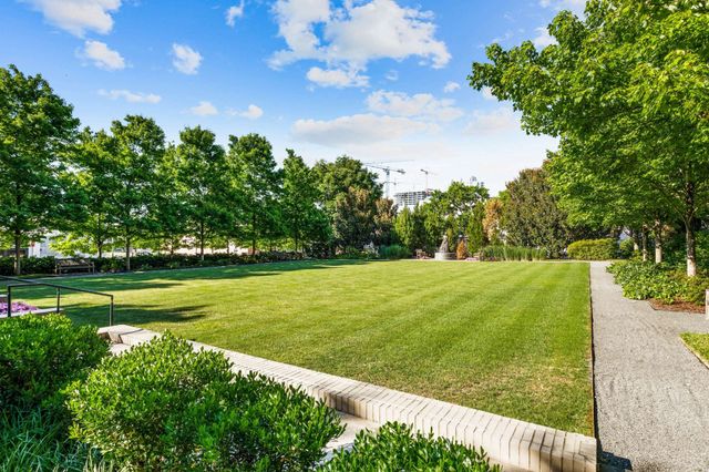 900 20th Ave S Apt 709, Nashville, TN 37212
