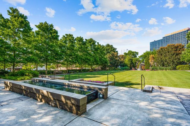 900 20th Ave S Apt 709, Nashville, TN 37212