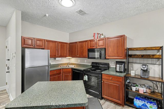 288 W Saginaw Street 102, East Lansing, MI 48823