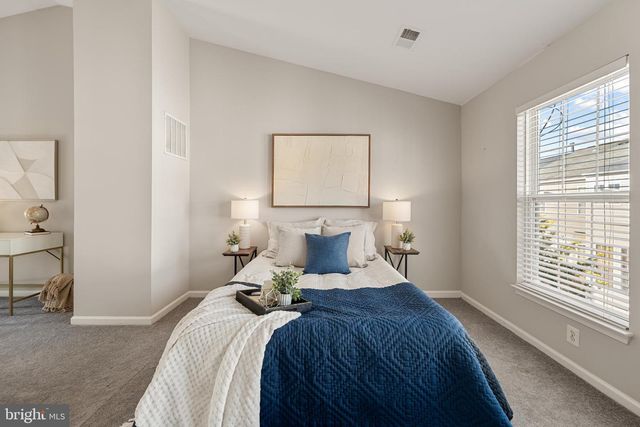 8346 HUNTER MURPHY CIR, Alexandria, VA 22309