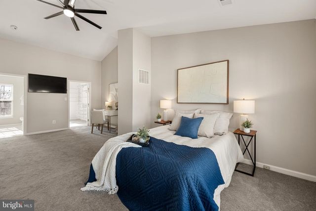 8346 HUNTER MURPHY CIR, Alexandria, VA 22309