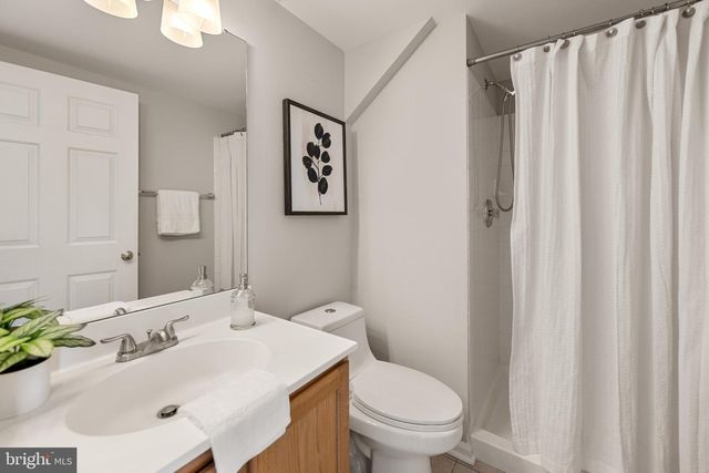 8346 HUNTER MURPHY CIR, Alexandria, VA 22309