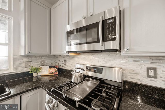 8346 HUNTER MURPHY CIR, Alexandria, VA 22309