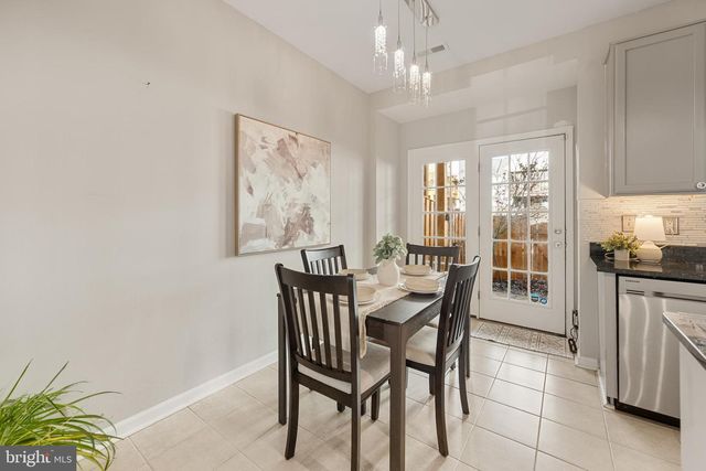 8346 HUNTER MURPHY CIR, Alexandria, VA 22309