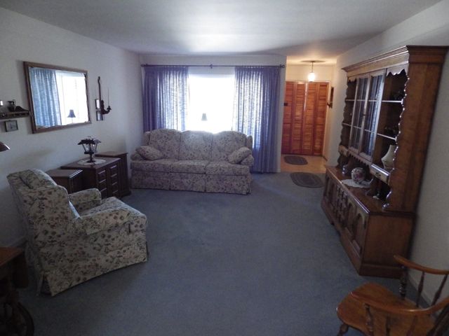 29619 Pinto Drive, Warren, MI 48093