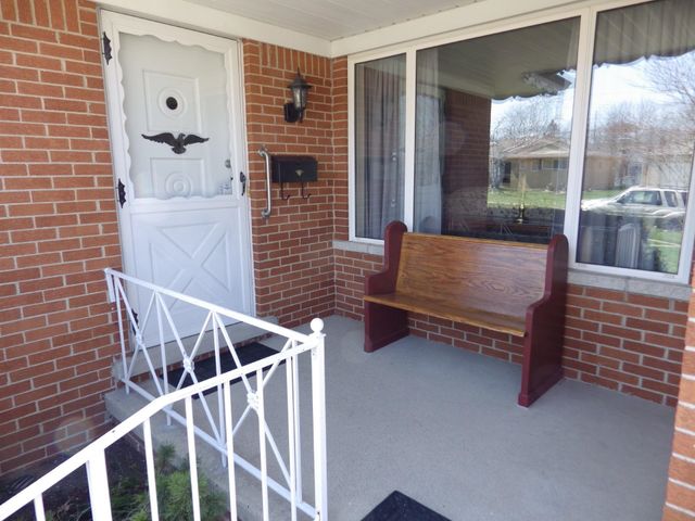 29619 Pinto Drive, Warren, MI 48093