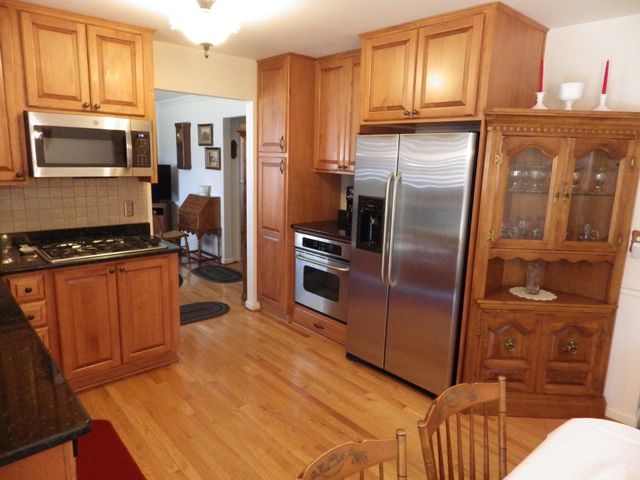 29619 Pinto Drive, Warren, MI 48093