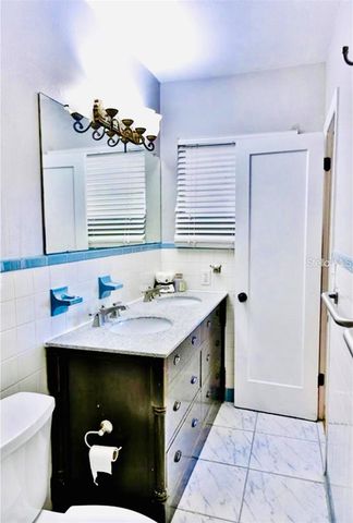 3925 W BAY VIEW AVENUE, Tampa, FL 33611