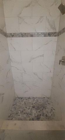 3925 W BAY VIEW AVENUE, Tampa, FL 33611