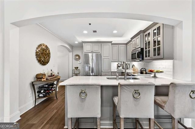 2277 NE Peachtree Road NE 404, Atlanta, GA 30309