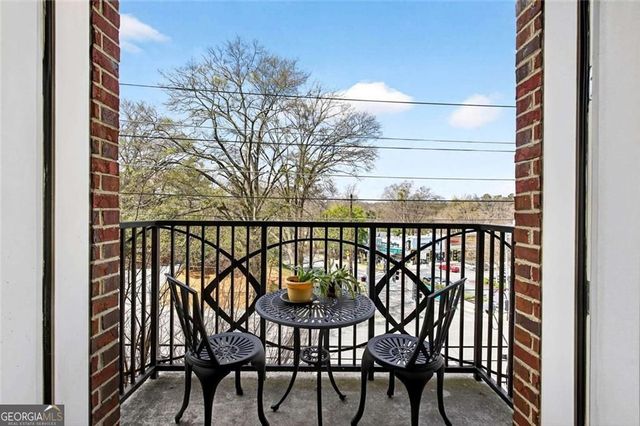 2277 NE Peachtree Road NE 404, Atlanta, GA 30309