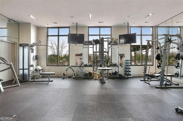 2277 NE Peachtree Road NE 404, Atlanta, GA 30309