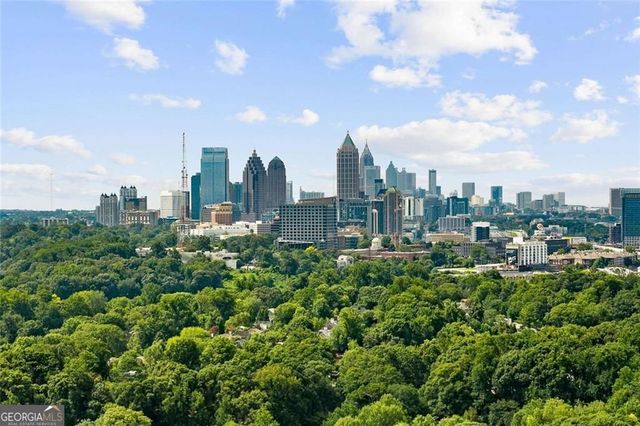 2277 NE Peachtree Road NE 404, Atlanta, GA 30309