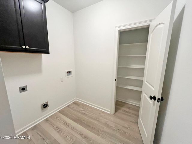 106 Pine Harvest Lane, Scott, LA 70583