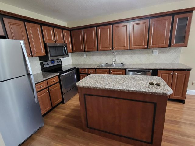23312 SW 53rd Avenue C, Boca Raton, FL 33433
