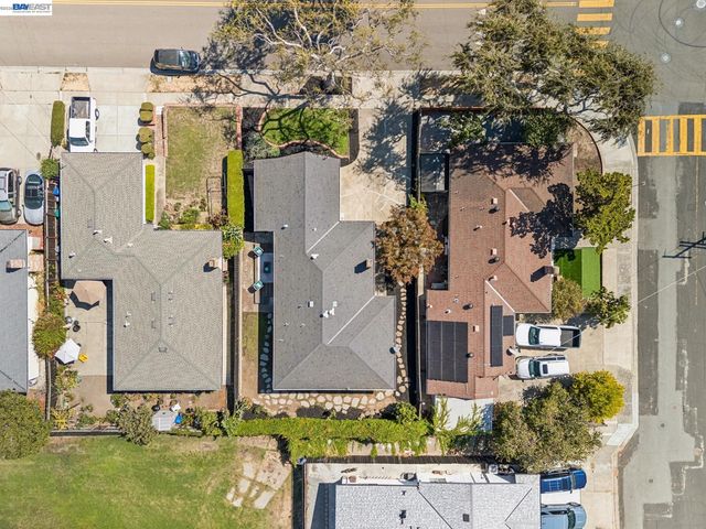 528 Fairway St, Hayward, CA 94544