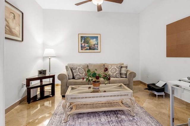 801 S OLIVE Avenue 903, West Palm Beach, FL 33401