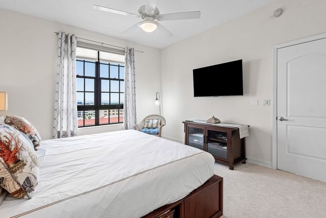 801 S OLIVE Avenue 903, West Palm Beach, FL 33401
