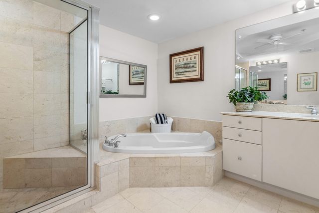 801 S OLIVE Avenue 903, West Palm Beach, FL 33401