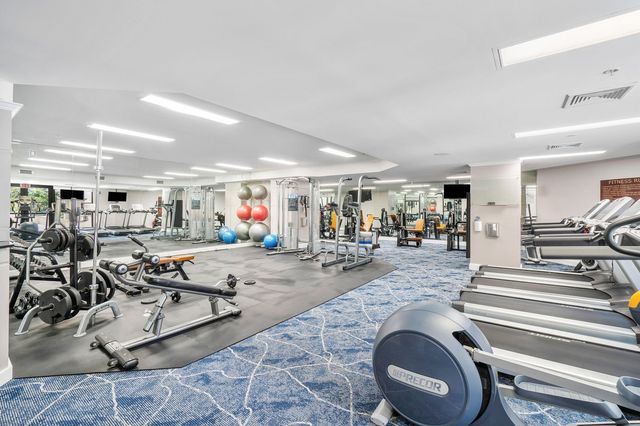 801 S OLIVE Avenue 903, West Palm Beach, FL 33401