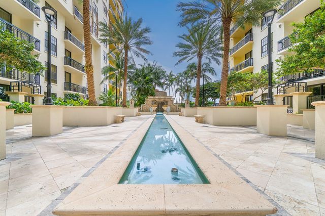 801 S OLIVE Avenue 903, West Palm Beach, FL 33401