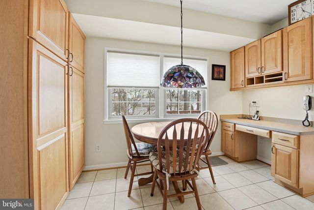 8517 BOUND BROOK LN, Alexandria, VA 22309