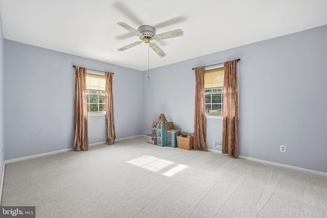 8517 BOUND BROOK LN, Alexandria, VA 22309