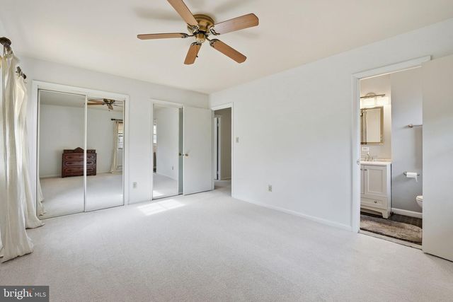 8517 BOUND BROOK LN, Alexandria, VA 22309