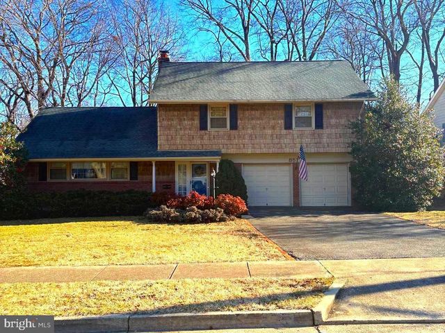 8517 BOUND BROOK LN, Alexandria, VA 22309