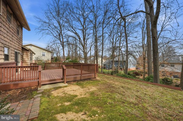 8517 BOUND BROOK LN, Alexandria, VA 22309