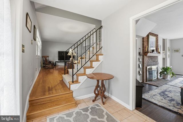 8517 BOUND BROOK LN, Alexandria, VA 22309