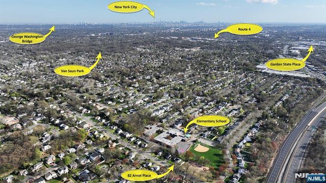 82 Arnot Place, Paramus, NJ 07652