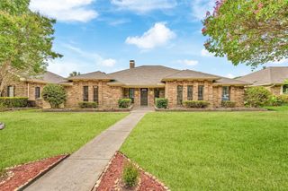 9738 Amberley Drive, Dallas, TX 75243