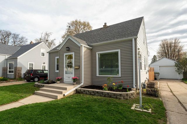 1516 Tripoli AVENUE, Milwaukee, WI 53207