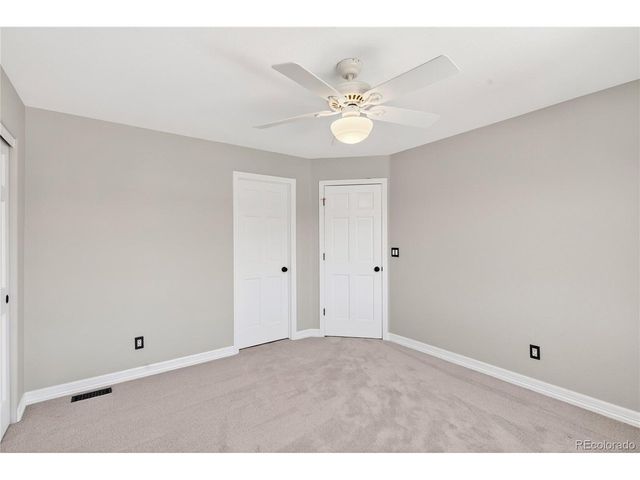 9445 Aspen Hill Cir, Lone Tree, CO 80124